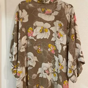 Ava Sky from Fighting Eel Hawaii duster/kimono